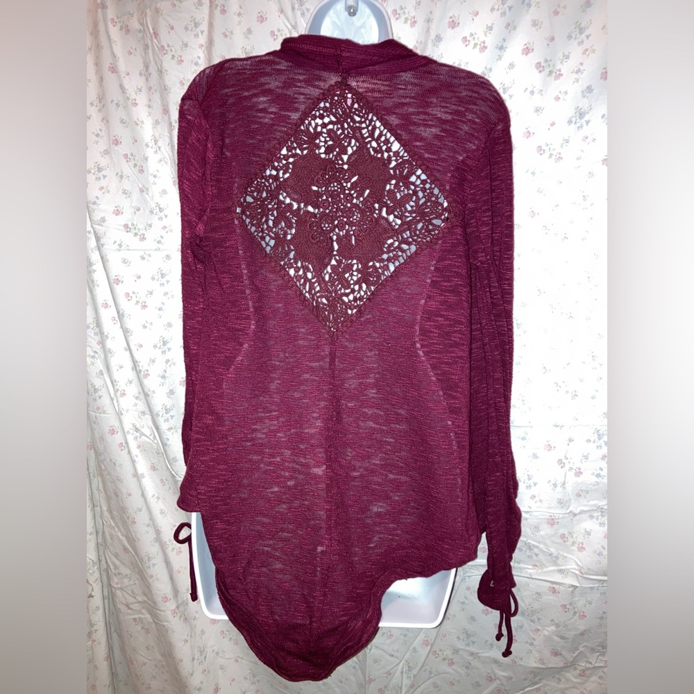 No Boundaries maroon thin jacket with crochet back